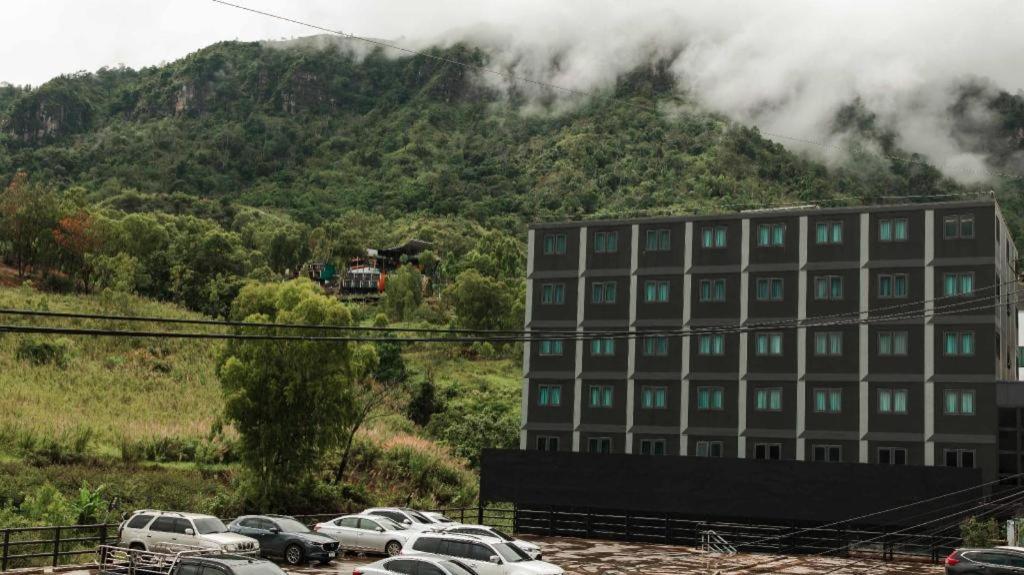 Pino Latte Resort And Hotel Banhuajphaj Kültér fotó